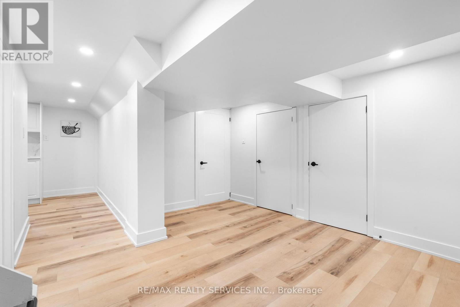 Photo 21 of 74 West 3rd Street, Hamilton ON