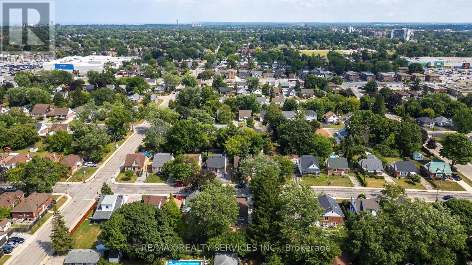 Photo 40 of 74 West 3rd Street, Hamilton ON