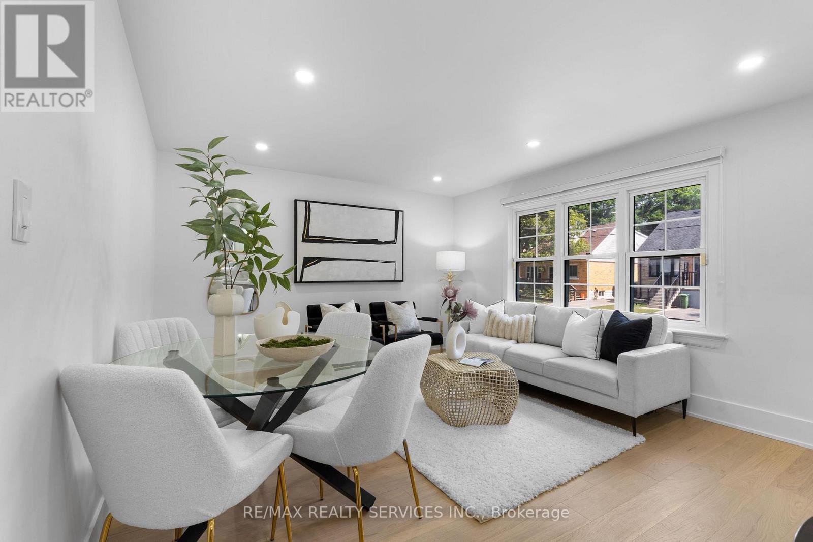 Photo 9 of 74 West 3rd Street, Hamilton ON