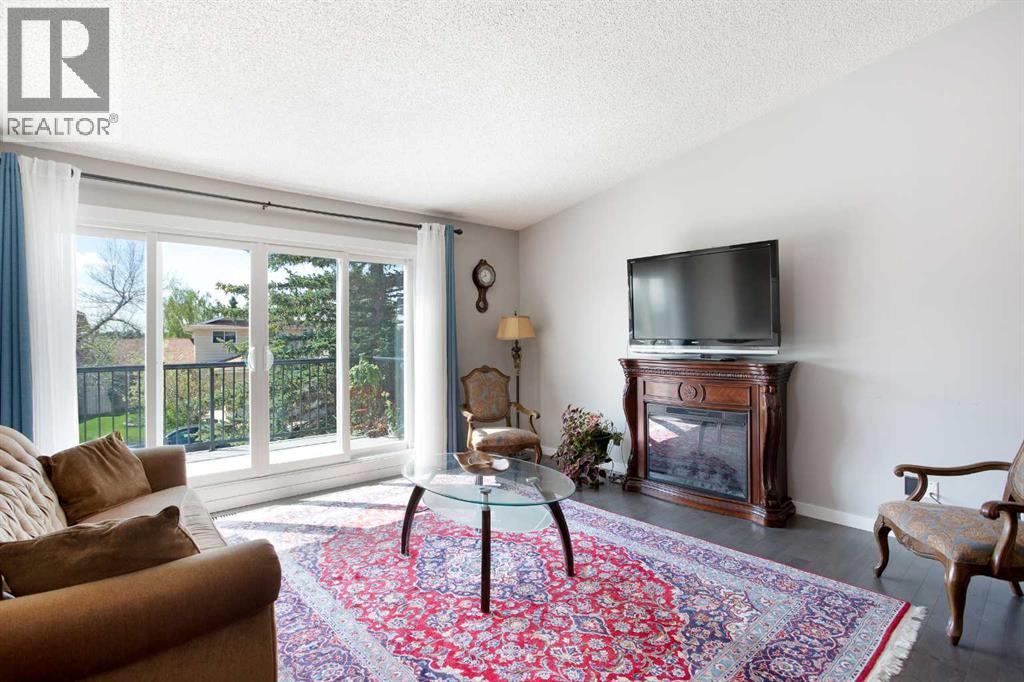 Single Family House 4 Level for Sale in  Strathclair Place SW Strathcona Park Calgary 