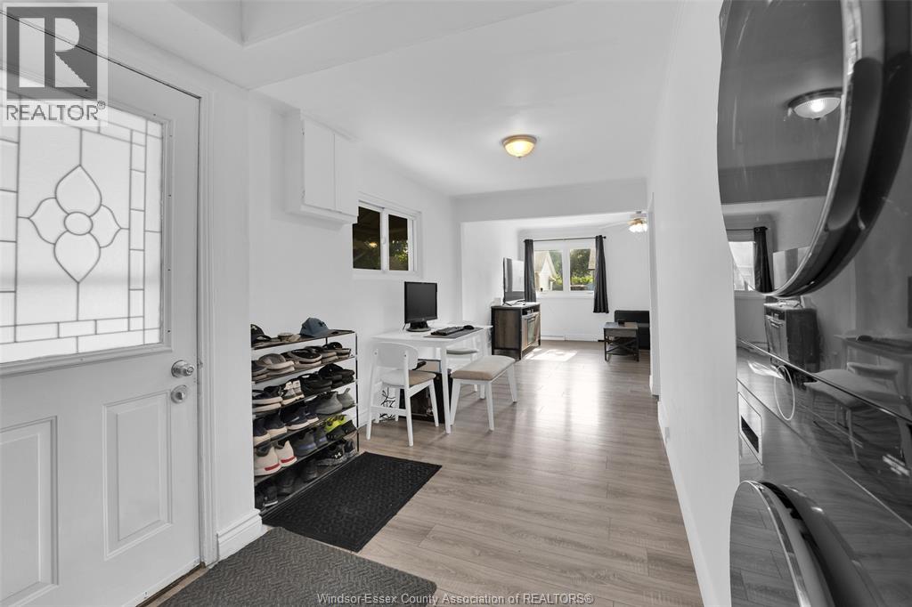 Photo 6 of 1708 Aubin, Windsor ON