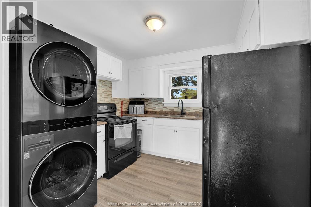 Photo 18 of 1708 Aubin, Windsor ON