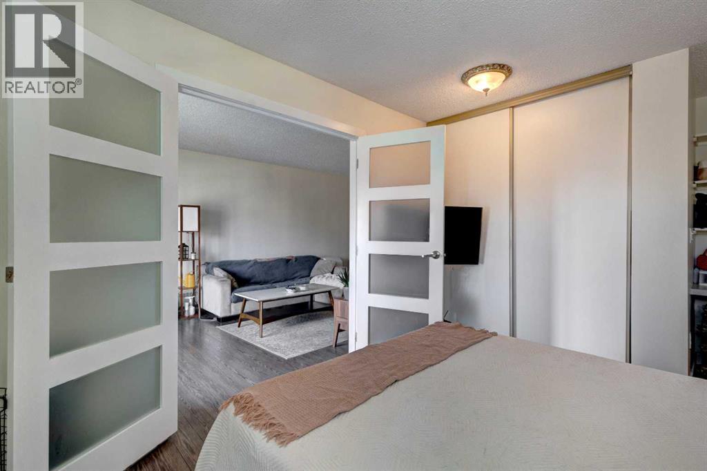 Single Family House for Sale in   Patterson Hill SW Patterson Calgary 