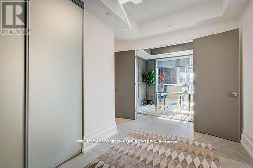 Photo 28 of 301 3 Southvale Drive, Toronto ON
