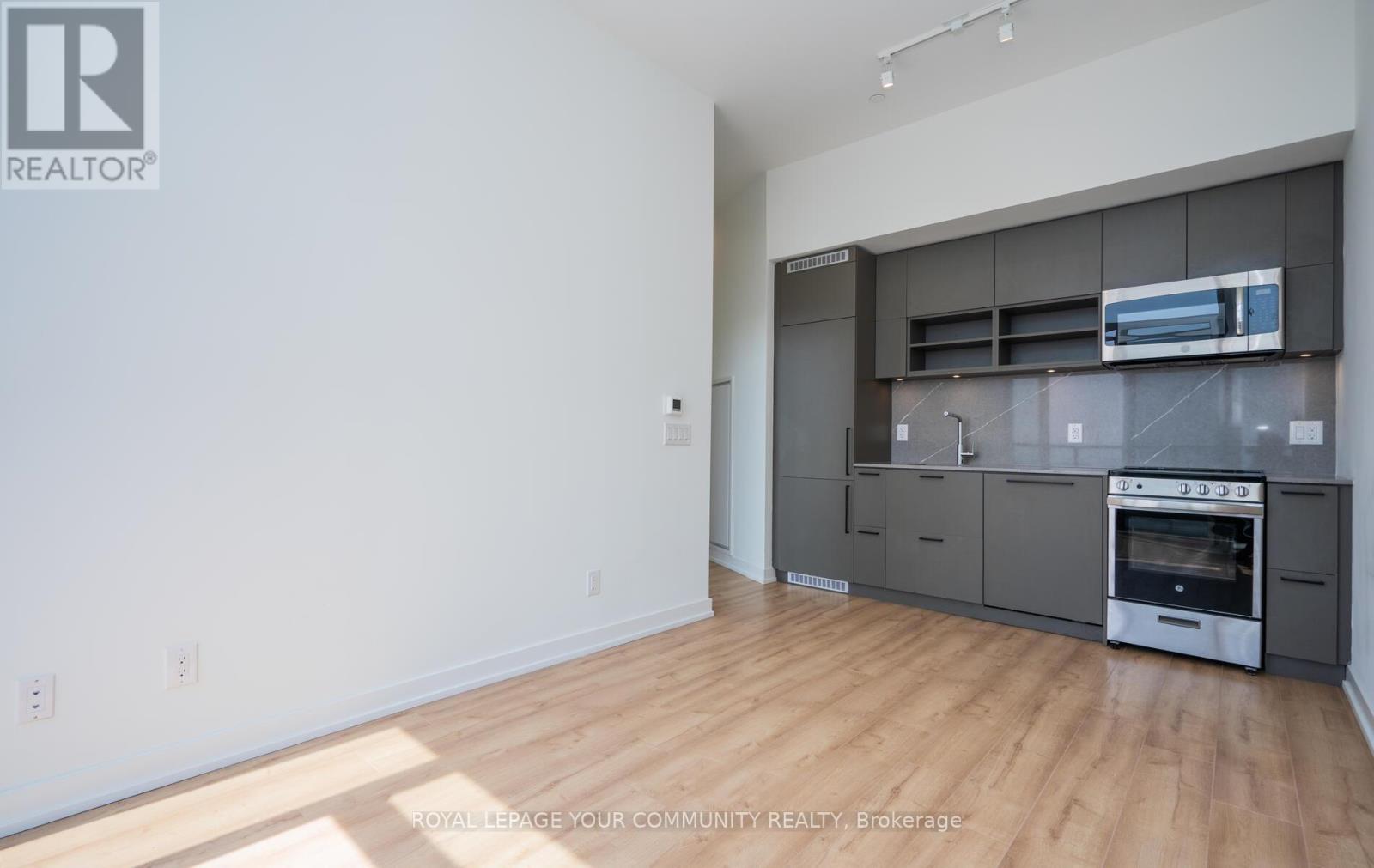 Photo 10 of 811 135 East Liberty Street, Toronto ON