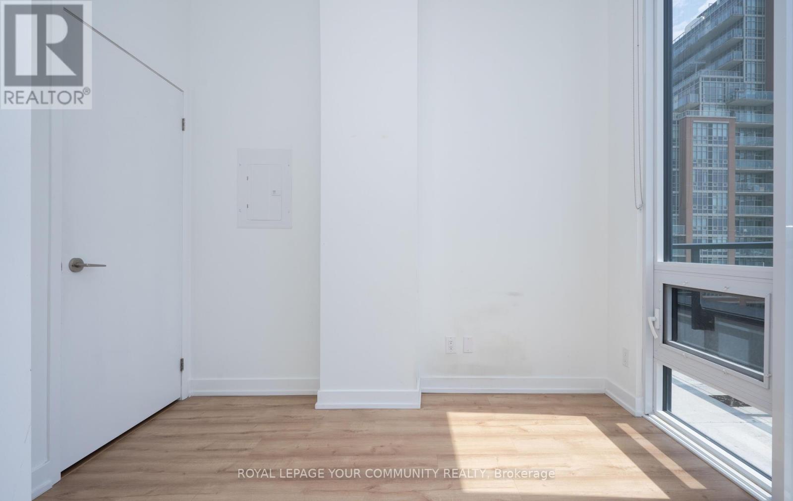 Photo 16 of 811 135 East Liberty Street, Toronto ON