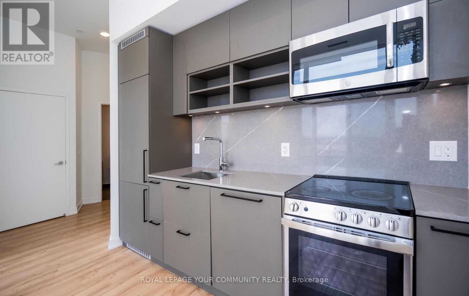 Photo 12 of 811 135 East Liberty Street, Toronto ON