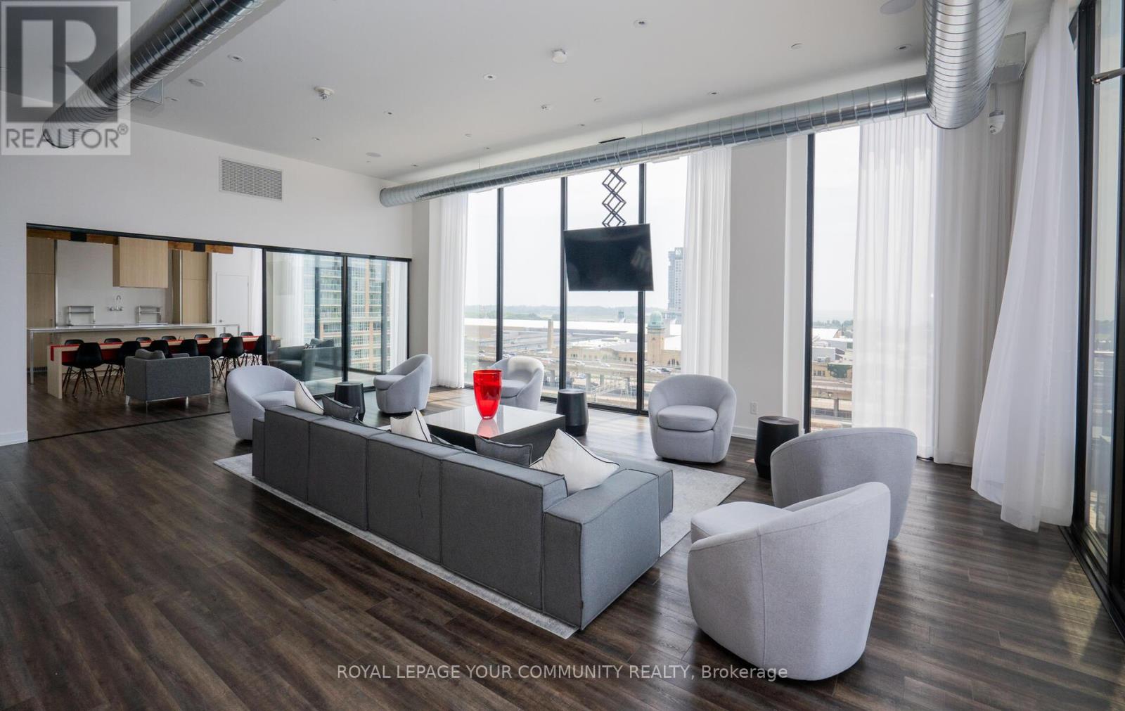 Photo 27 of 811 135 East Liberty Street, Toronto ON