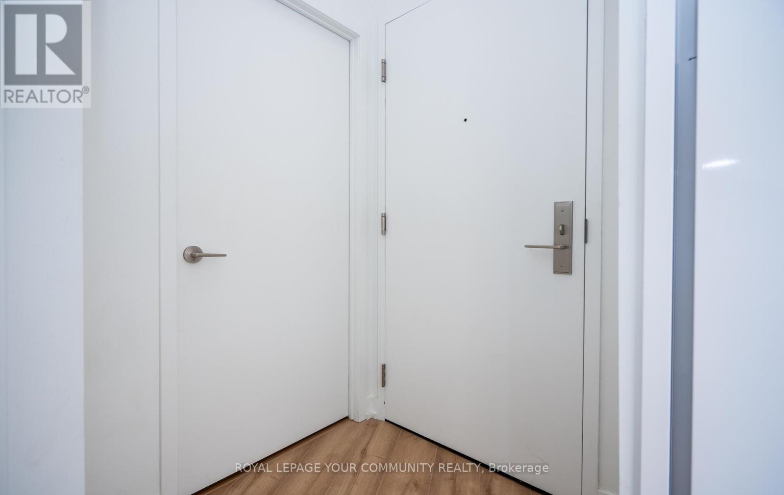 Photo 6 of 811 135 East Liberty Street, Toronto ON