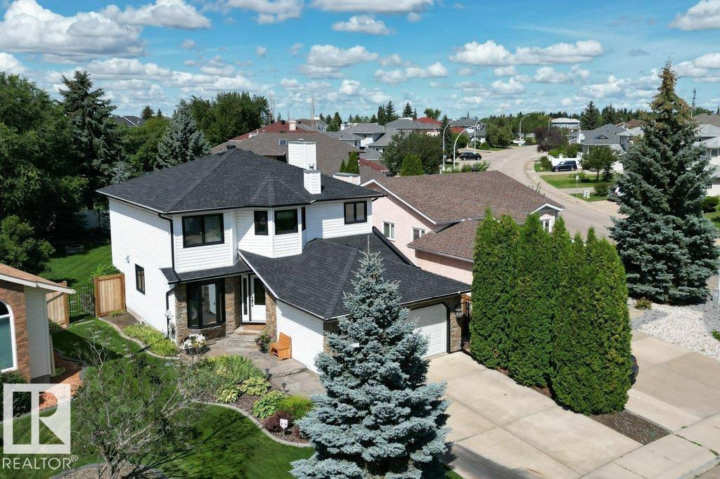 Photo 14 of 15420 64 St Nw, Edmonton AB