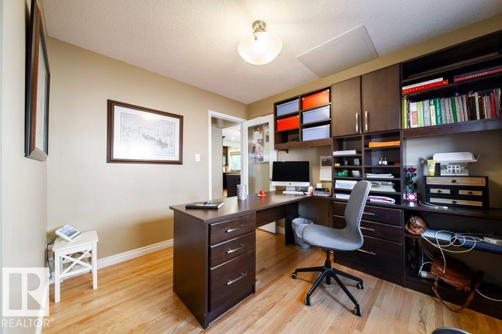 Photo 33 of 15420 64 St Nw, Edmonton AB