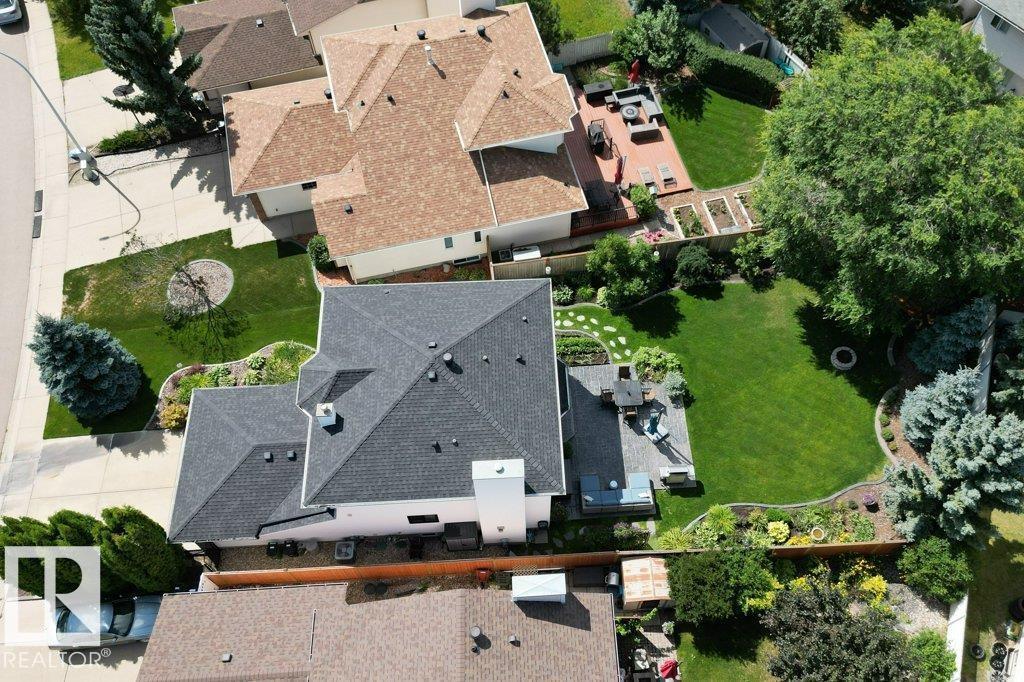 Photo 13 of 15420 64 St Nw, Edmonton AB