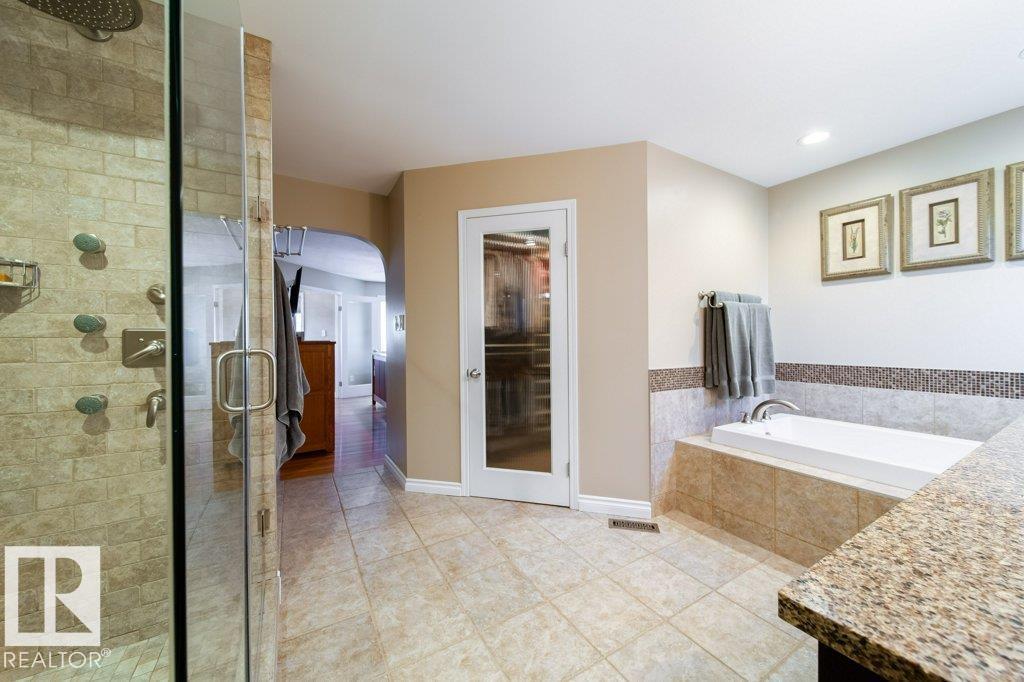 Photo 62 of 15420 64 St Nw, Edmonton AB