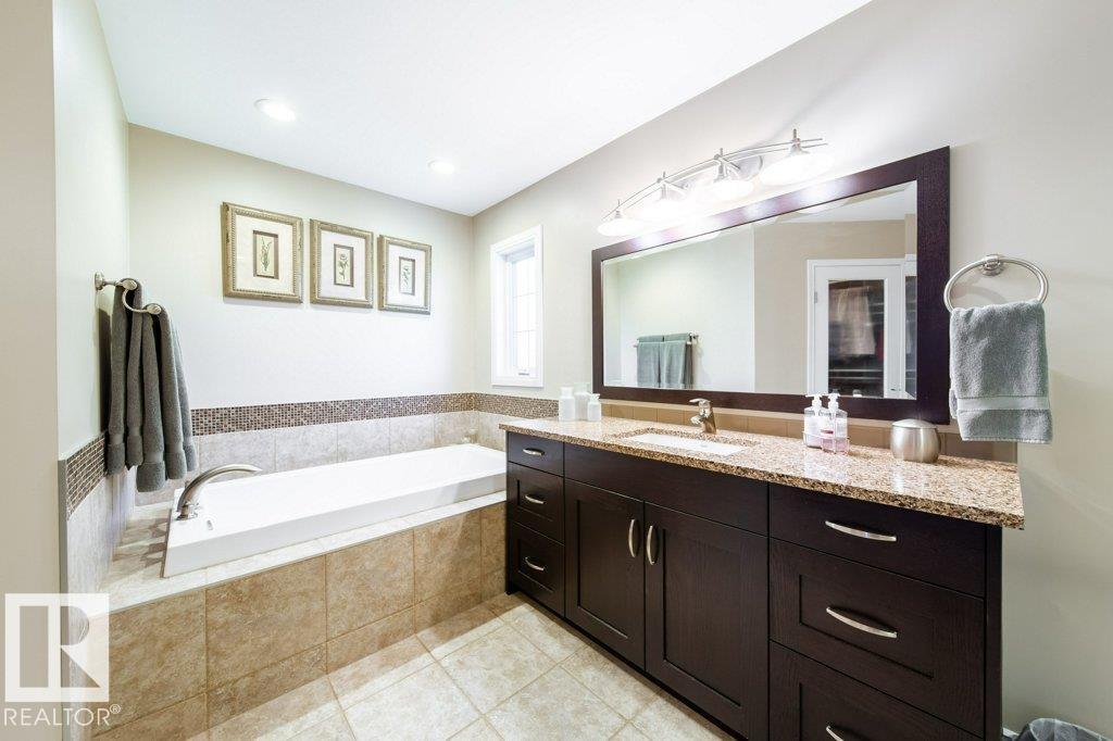 Photo 1 of 15420 64 St Nw, Edmonton AB