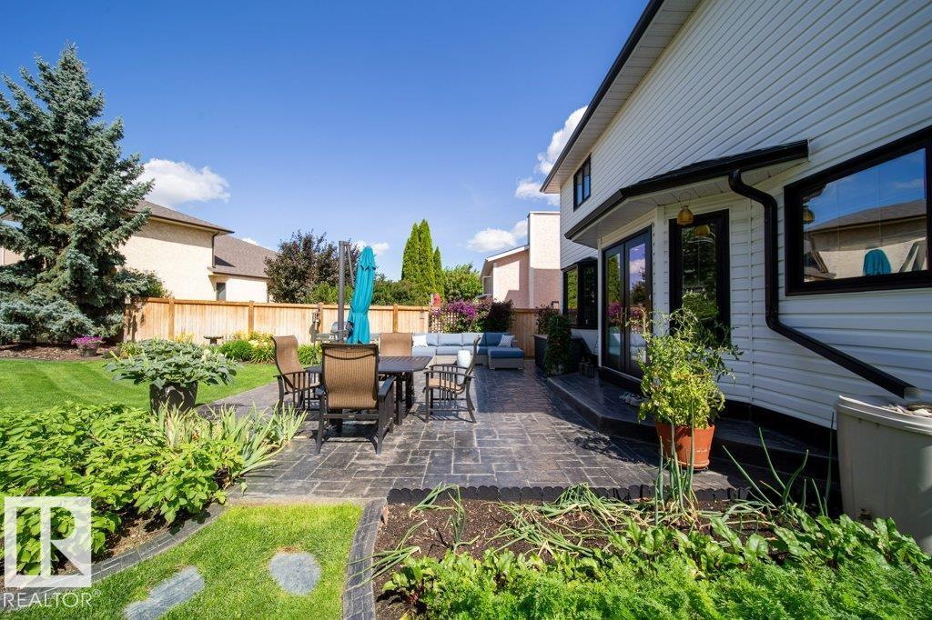 Photo 28 of 15420 64 St Nw, Edmonton AB