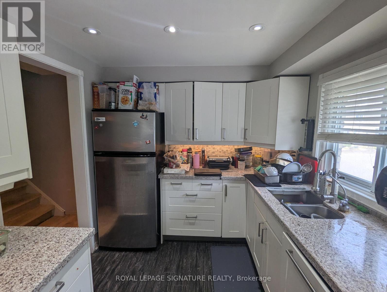 Photo 10 of 40 40 Wild Briarway, Toronto ON