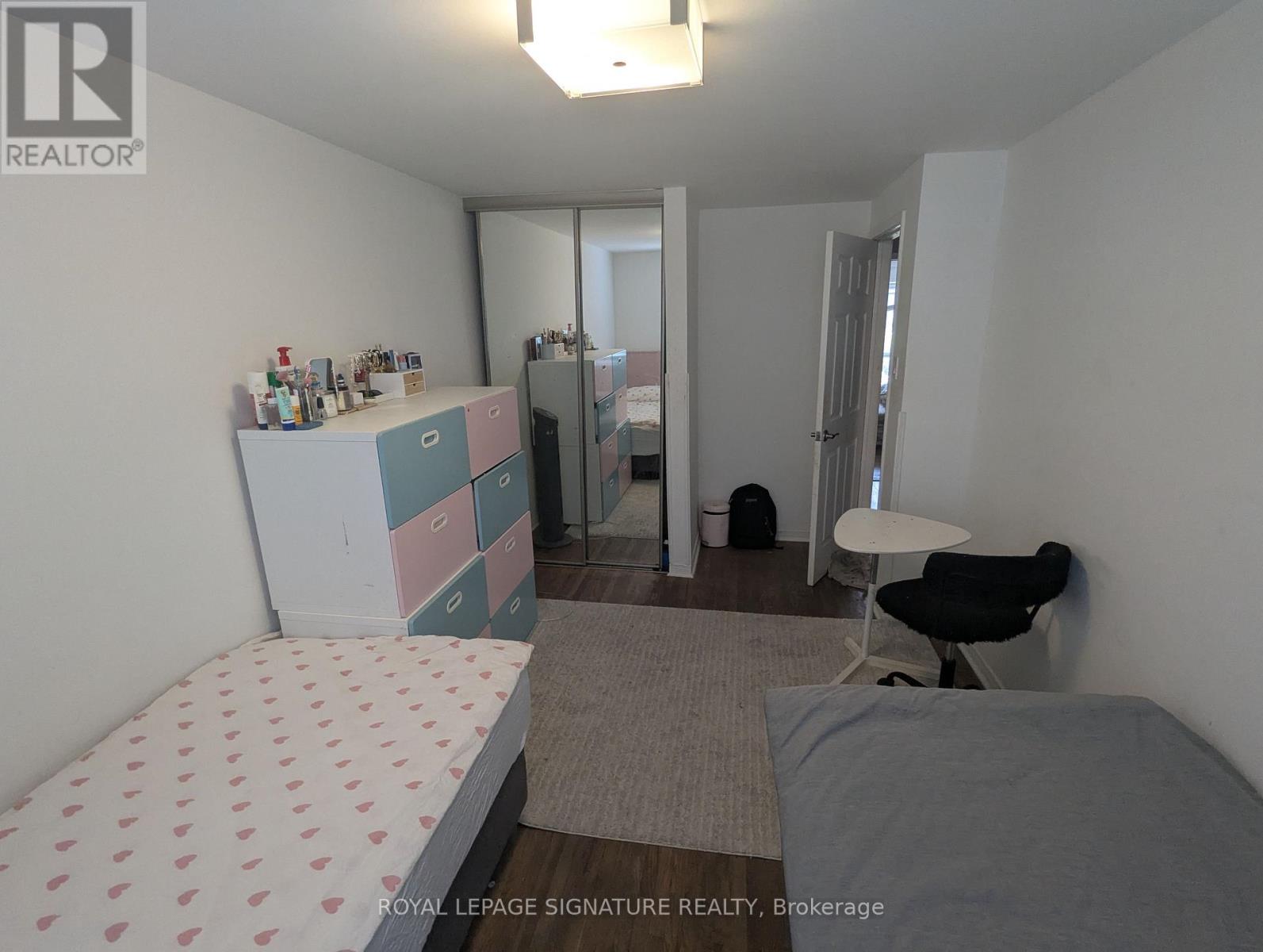Photo 26 of 40 40 Wild Briarway, Toronto ON