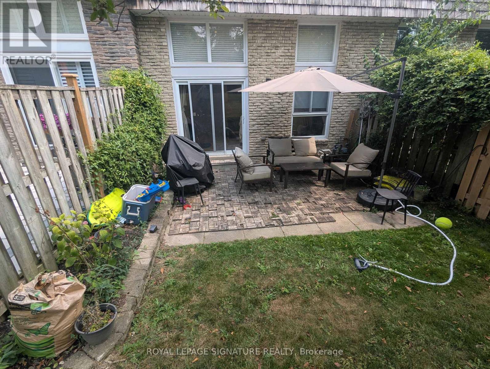 Photo 16 of 40 40 Wild Briarway, Toronto ON