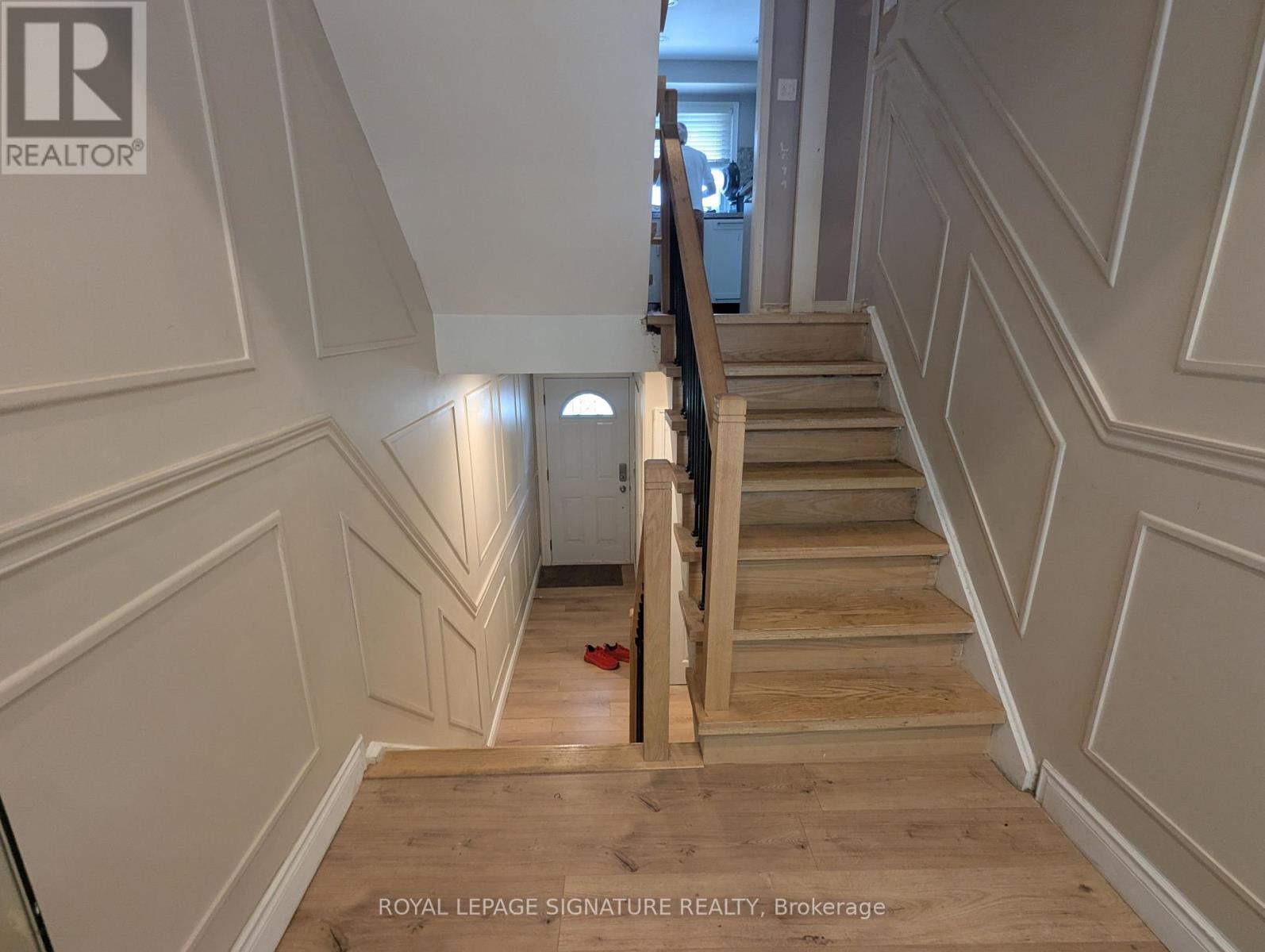 Photo 5 of 40 40 Wild Briarway, Toronto ON