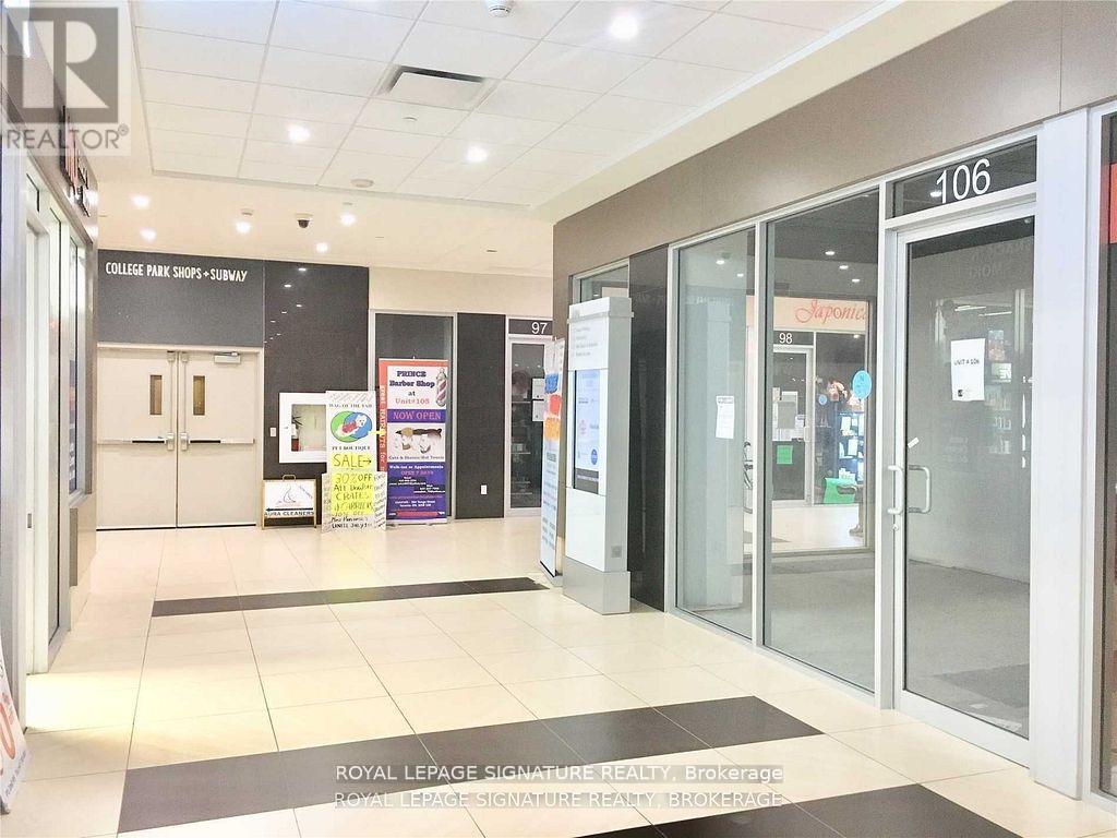Photo 2 of 106 384 Yonge Street, Toronto ON