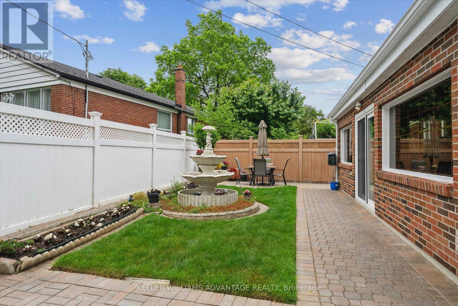 Photo 8 of 1 Montvale Drive, Toronto ON