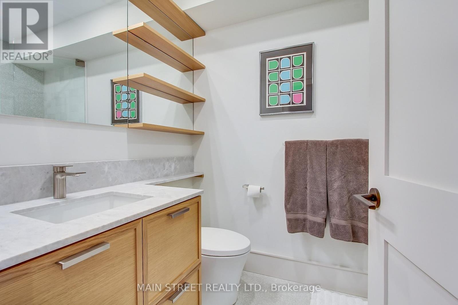 Photo 31 of 27 12 Powseland Crescent, Vaughan ON