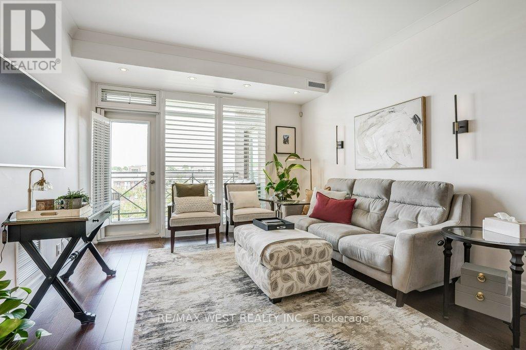Photo 25 of 404 35 Baker Hill Boulevard, Whitchurchstouffville ON