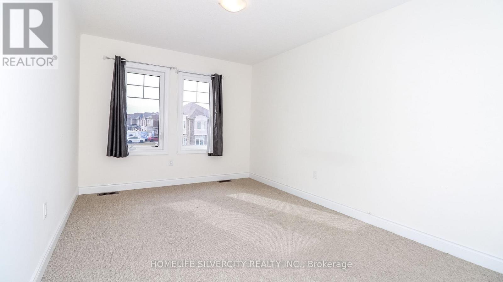 Photo 36 of 2201 Lozenby Street, Innisfil ON