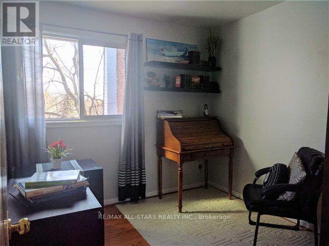 Photo 26 of 6 Hepworth Way, Markham ON