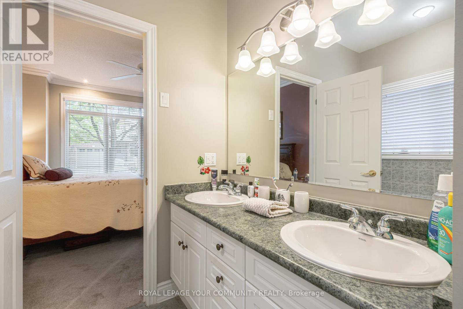 Photo 11 of 17 50 Renaissance Point, New Tecumseth ON