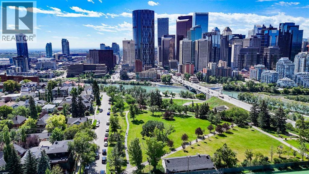Single Family House for Sale in    Avenue NE Crescent Heights Calgary 