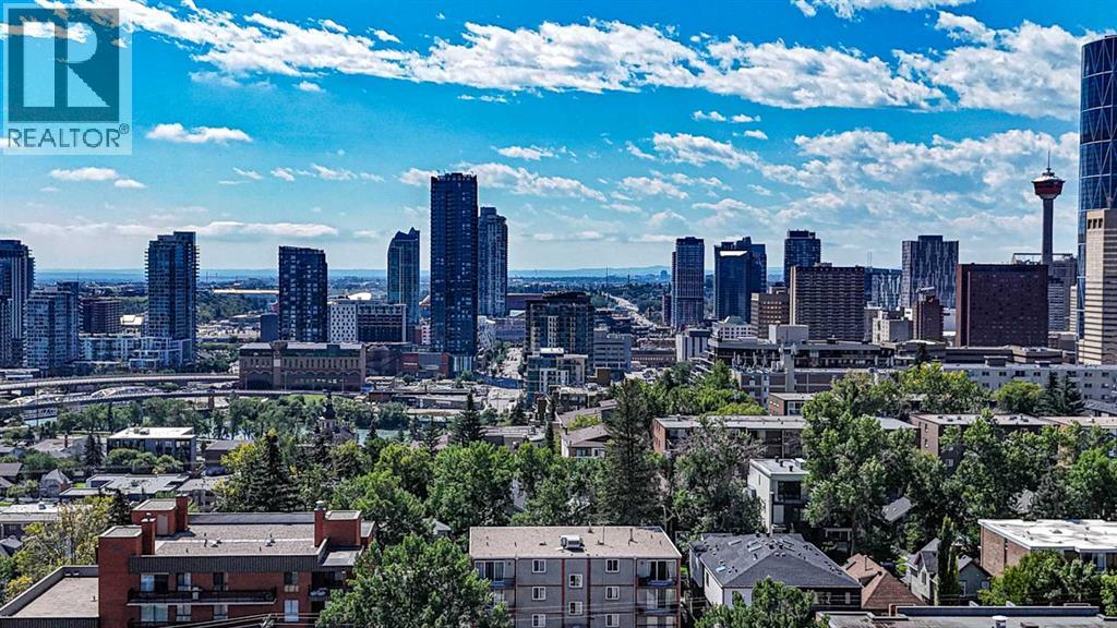 Single Family House for Sale in    Avenue NE Crescent Heights Calgary 