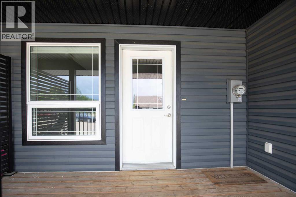 Photo 32 of 5531 52 Avenueclose, Innisfail AB