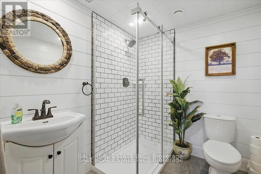 Photo 36 of 1324 Youngs Cove Road, Selwyn ON
