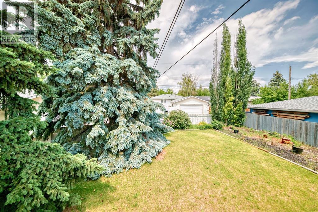 Single Family House Bi-level for Sale in  Marshall Road NE Marlborough Calgary 