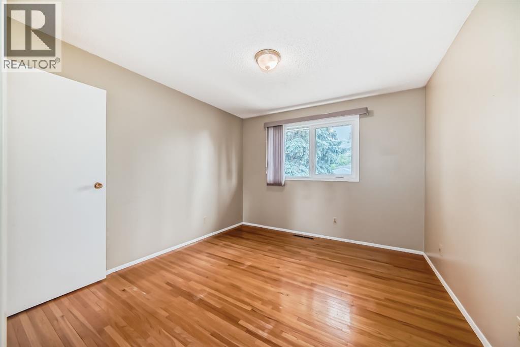 Single Family House Bi-level for Sale in  Marshall Road NE Marlborough Calgary 