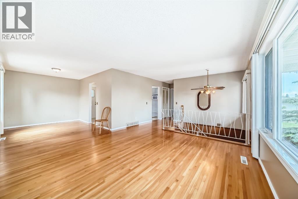 Single Family House Bi-level for Sale in  Marshall Road NE Marlborough Calgary 