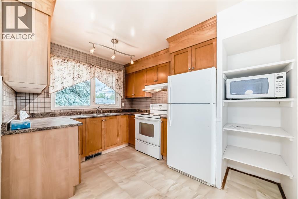 Single Family House Bi-level for Sale in  Marshall Road NE Marlborough Calgary 