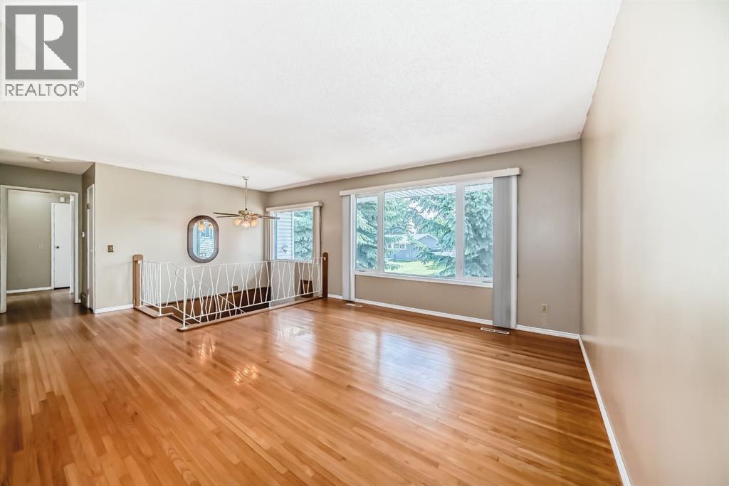 Single Family House Bi-level for Sale in  Marshall Road NE Marlborough Calgary 