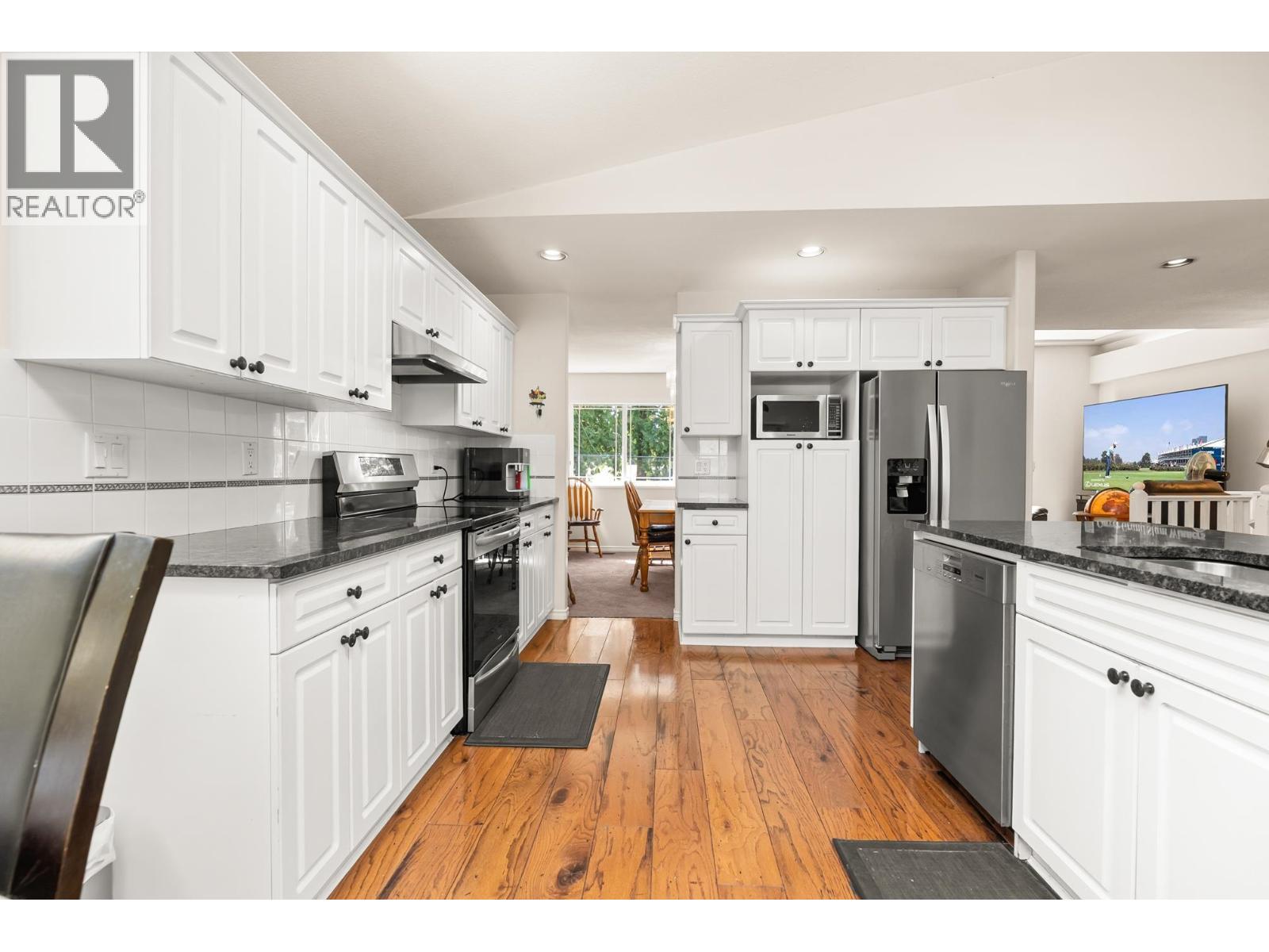 2615 LARKIN AVENUE, Port Coquitlam