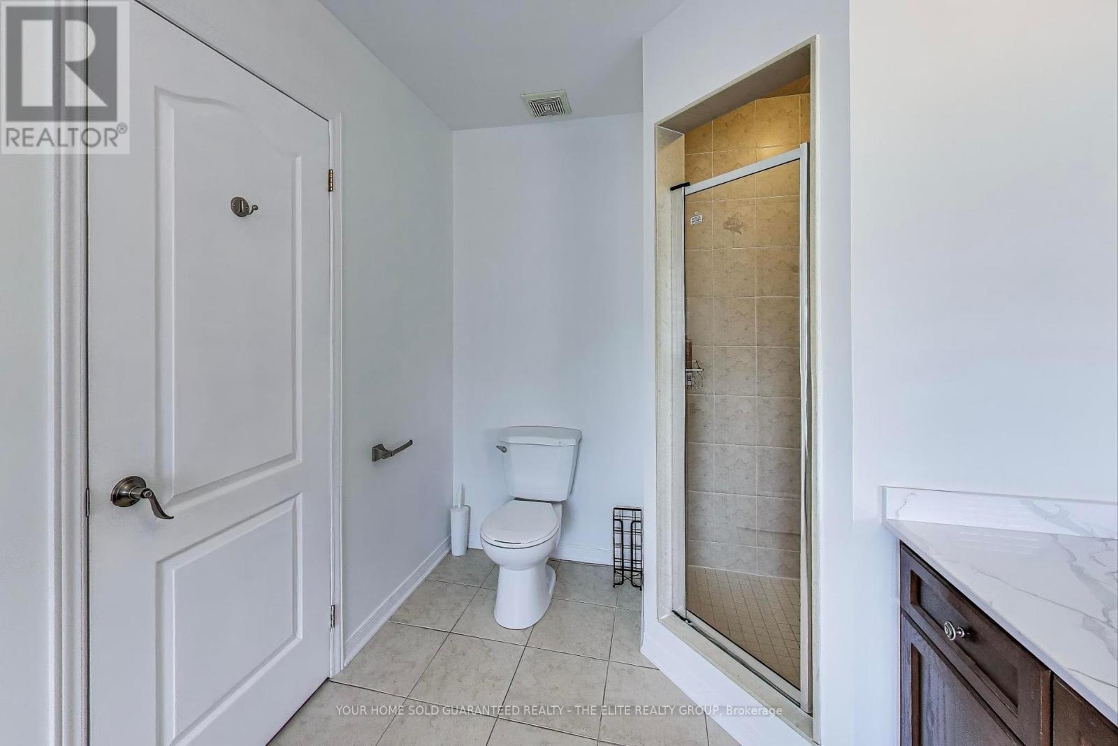 Photo 17 of 7 Lotus Street, Brampton ON