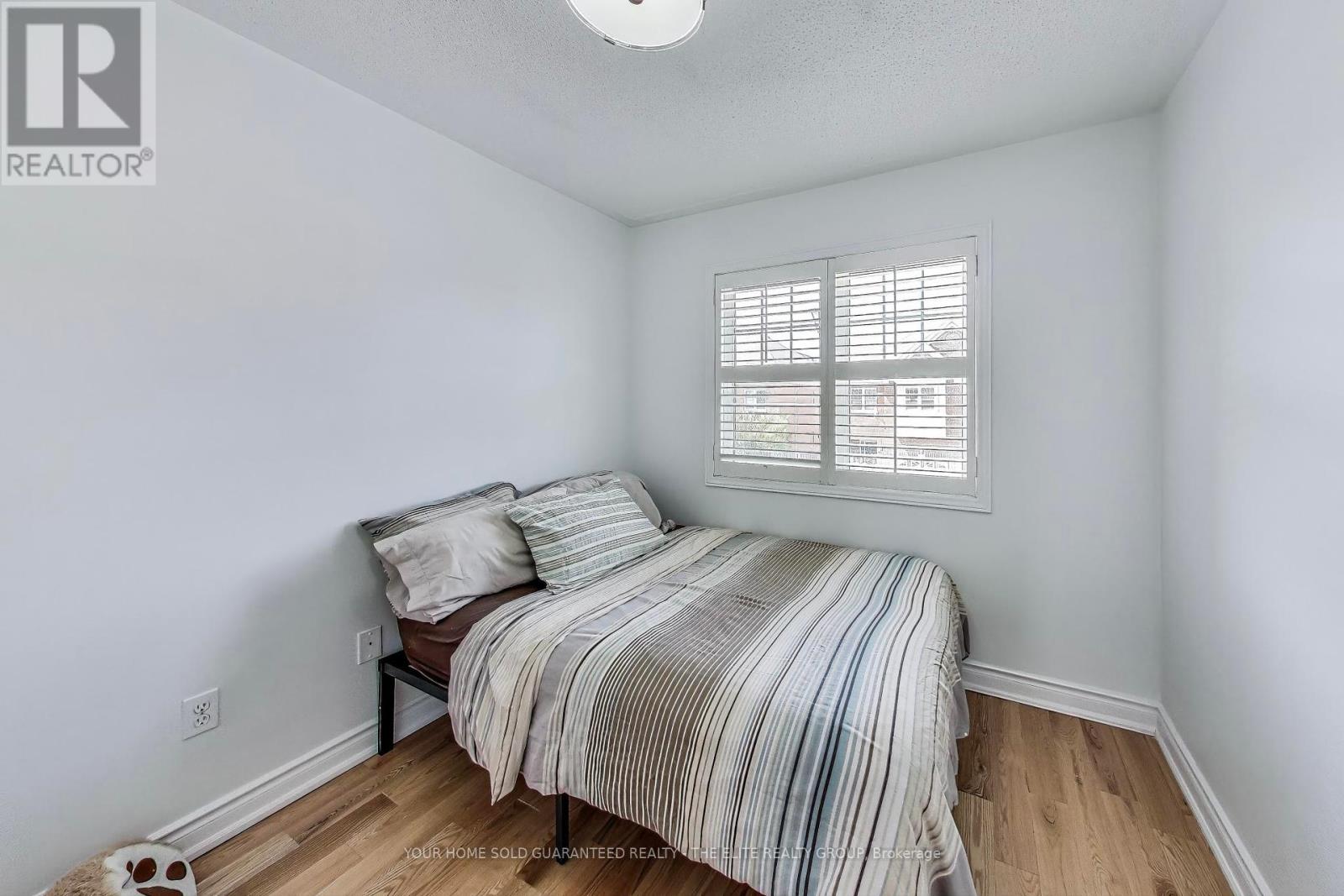 Photo 5 of 7 Lotus Street, Brampton ON