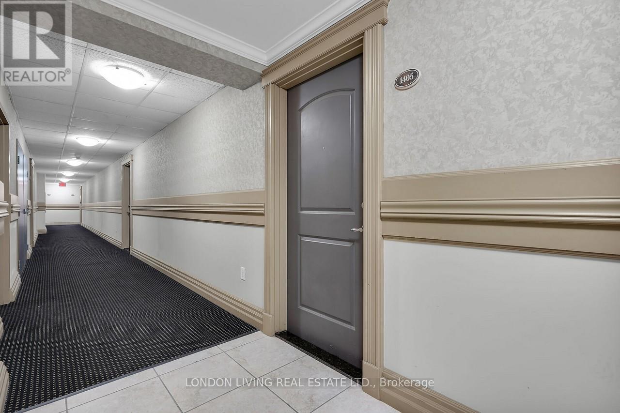 Photo 6 of 1405 1030 Coronation Drive, London North ON