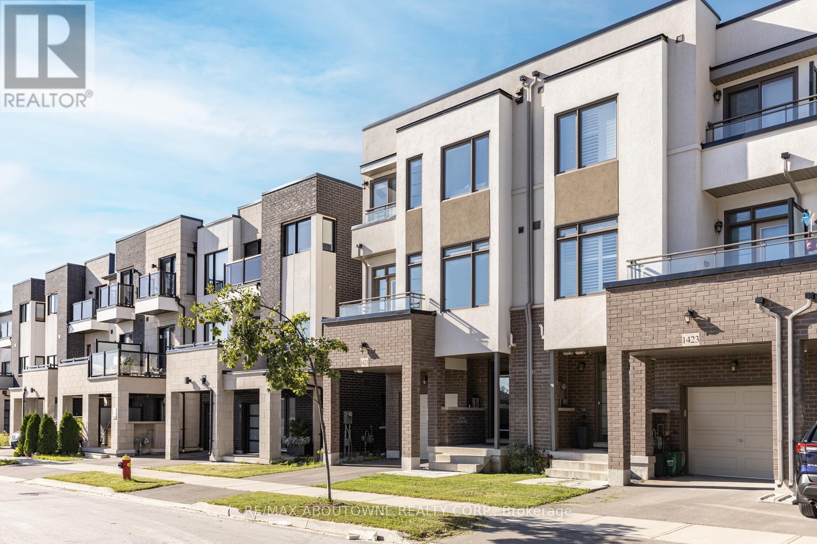 Photo 28 of 1421 Clarriage Court, Milton ON