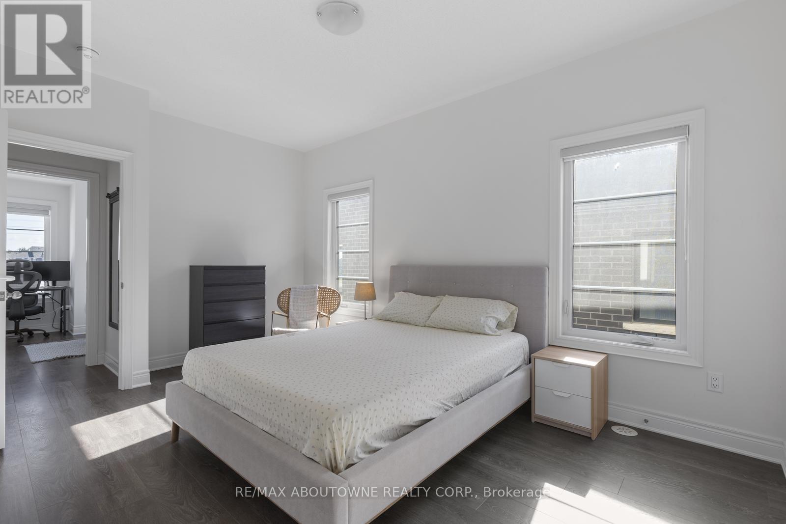Photo 3 of 1421 Clarriage Court, Milton ON
