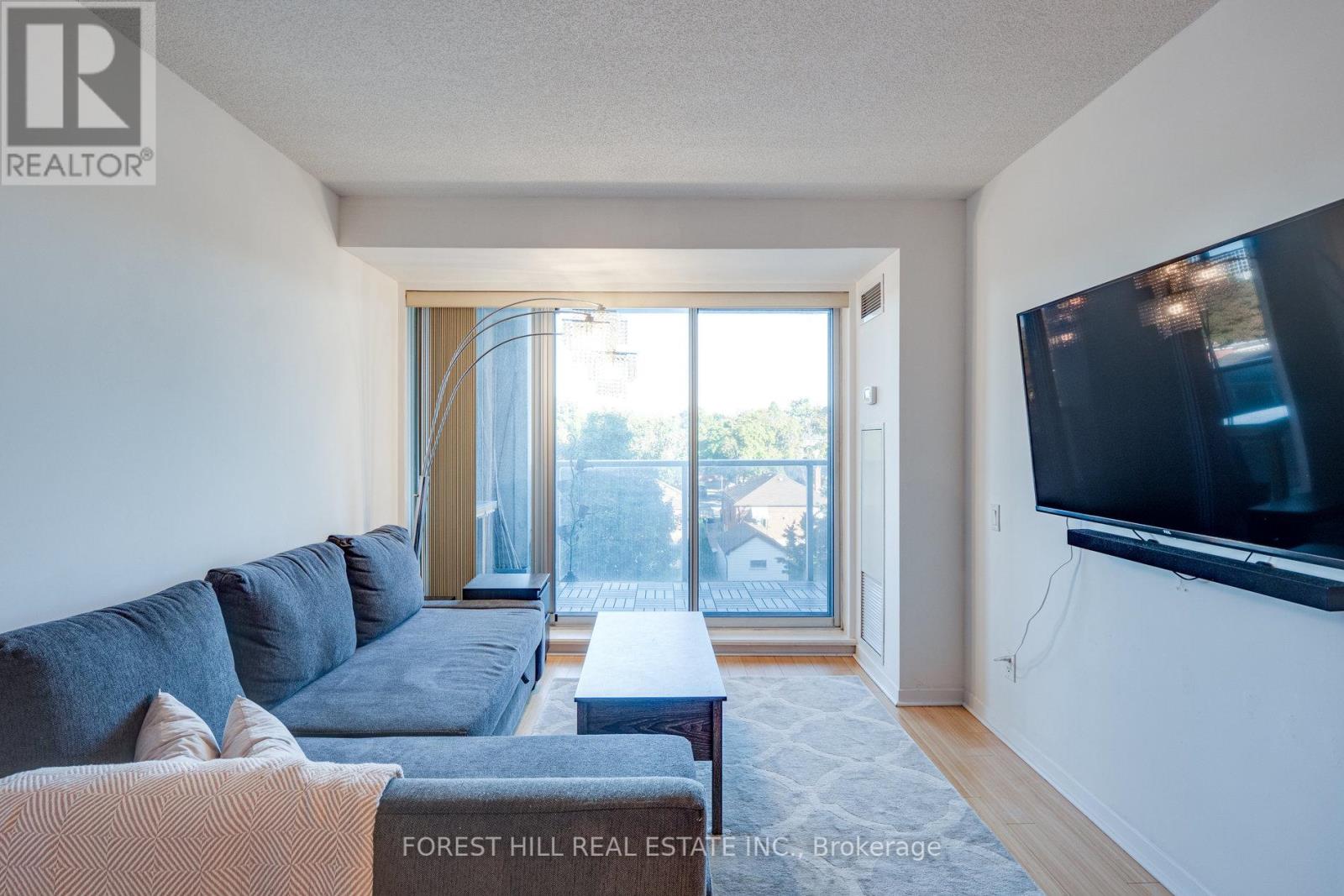 Photo 18 of 301 1040 The Queensway Avenue, Toronto ON