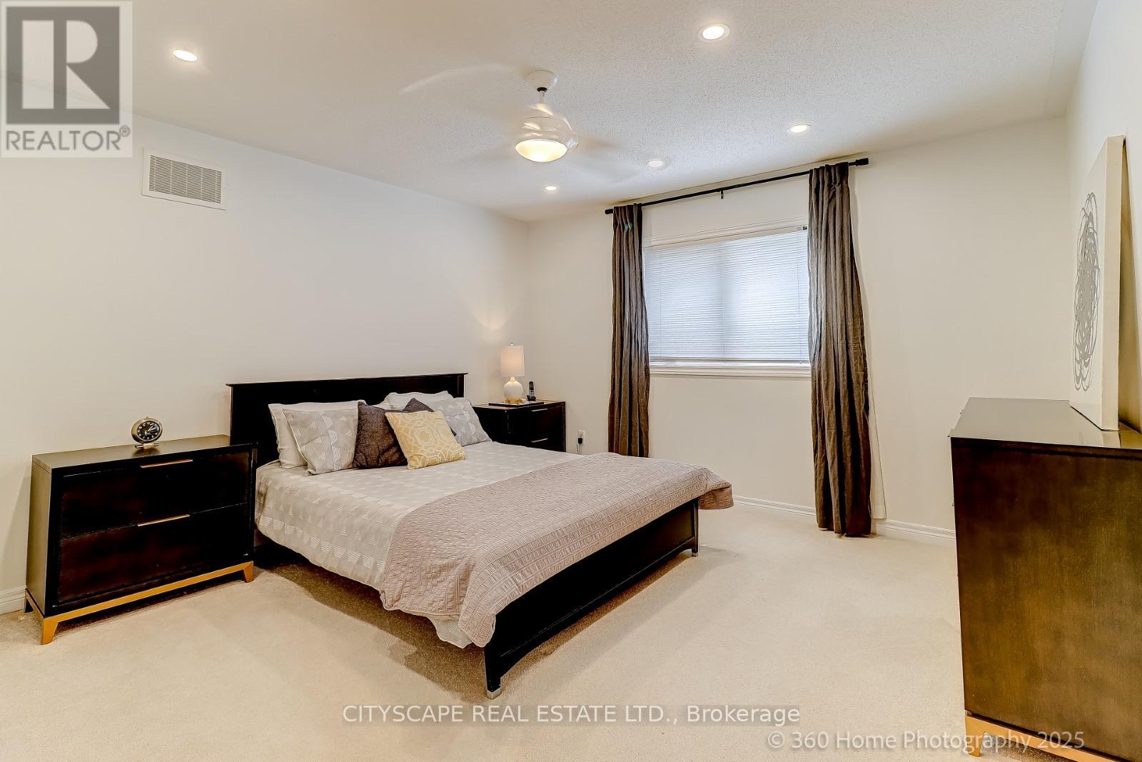 Photo 24 of 4 Hellyer Avenue, Brampton ON