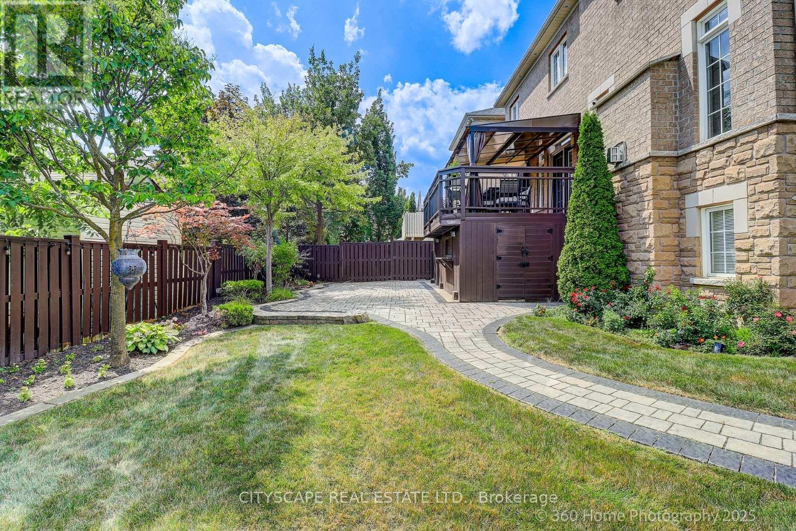 Photo 31 of 4 Hellyer Avenue, Brampton ON