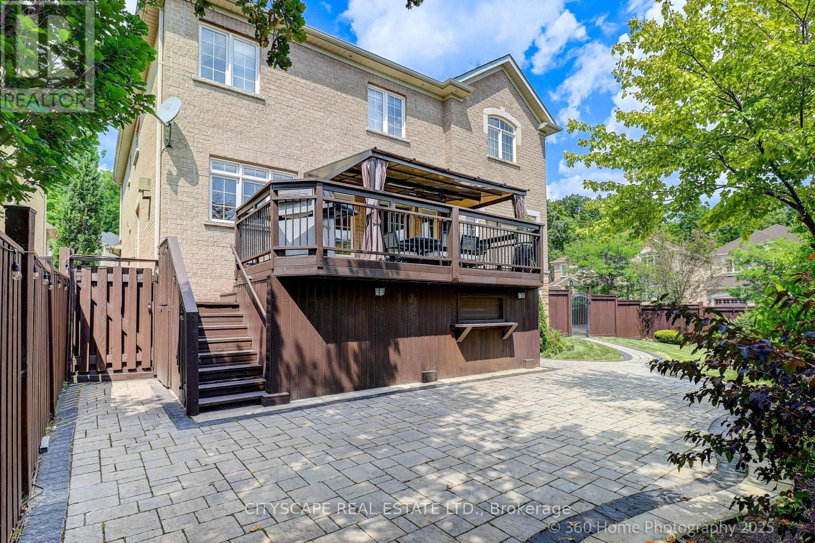Photo 32 of 4 Hellyer Avenue, Brampton ON