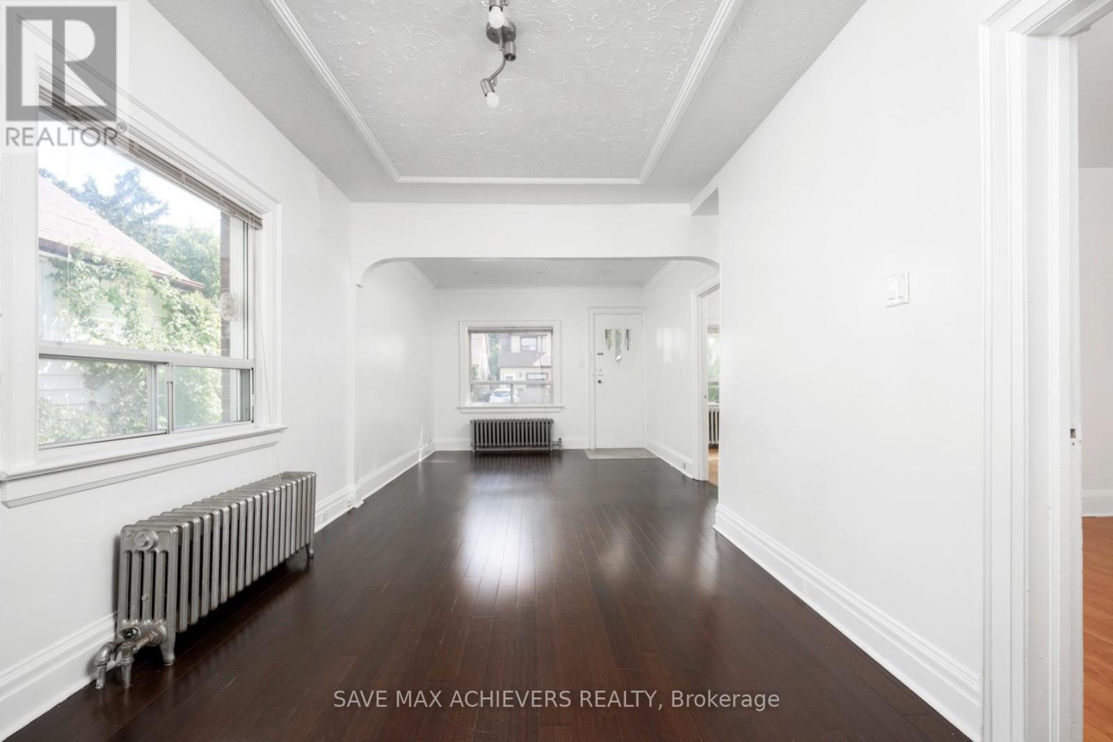 Photo 8 of 54 Harold Street, Toronto ON